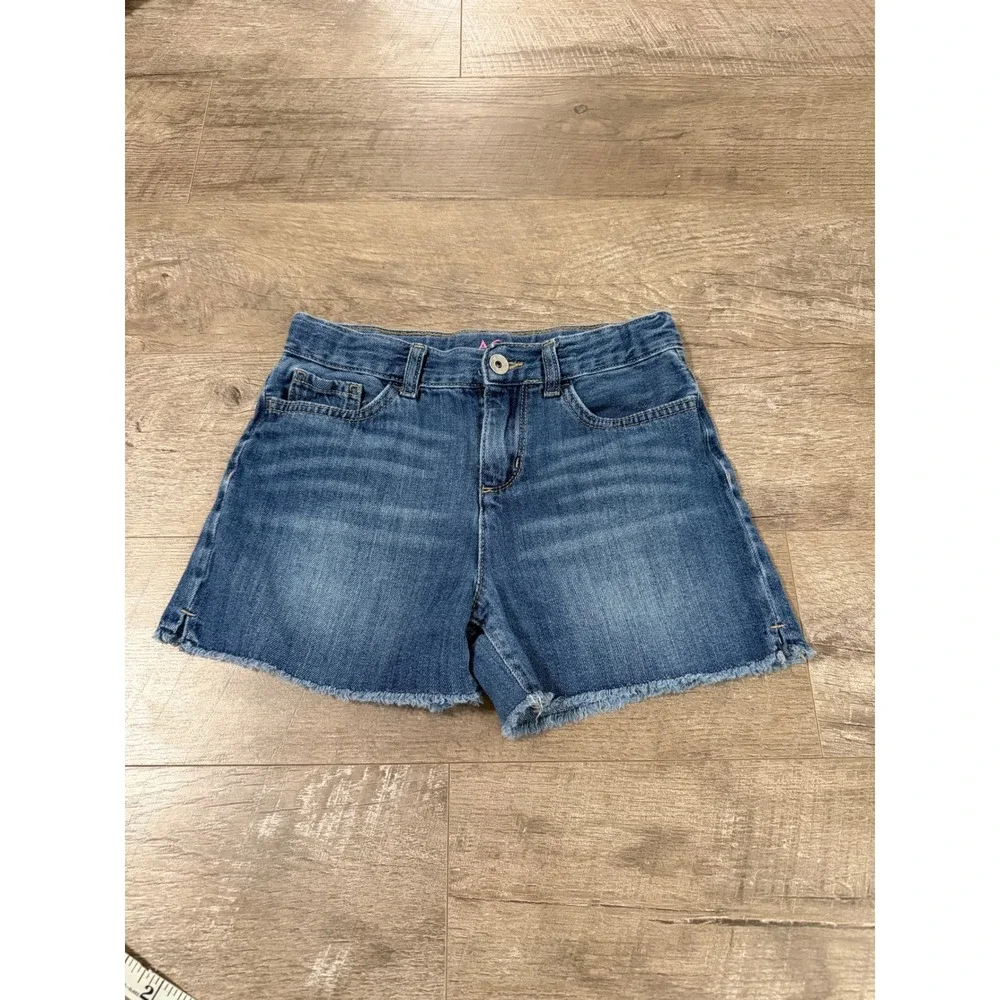 The Children's Place Girl's Blue Denim Shortie Shorts Size 10
